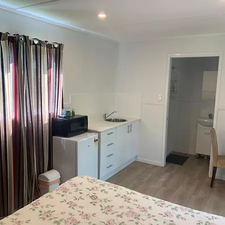 Blue Sapphire Pet Friendly Studio Glen Innes Exterior photo